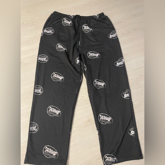 Asos sweatpants size medium, baggy black and white - Picture 1 of 3